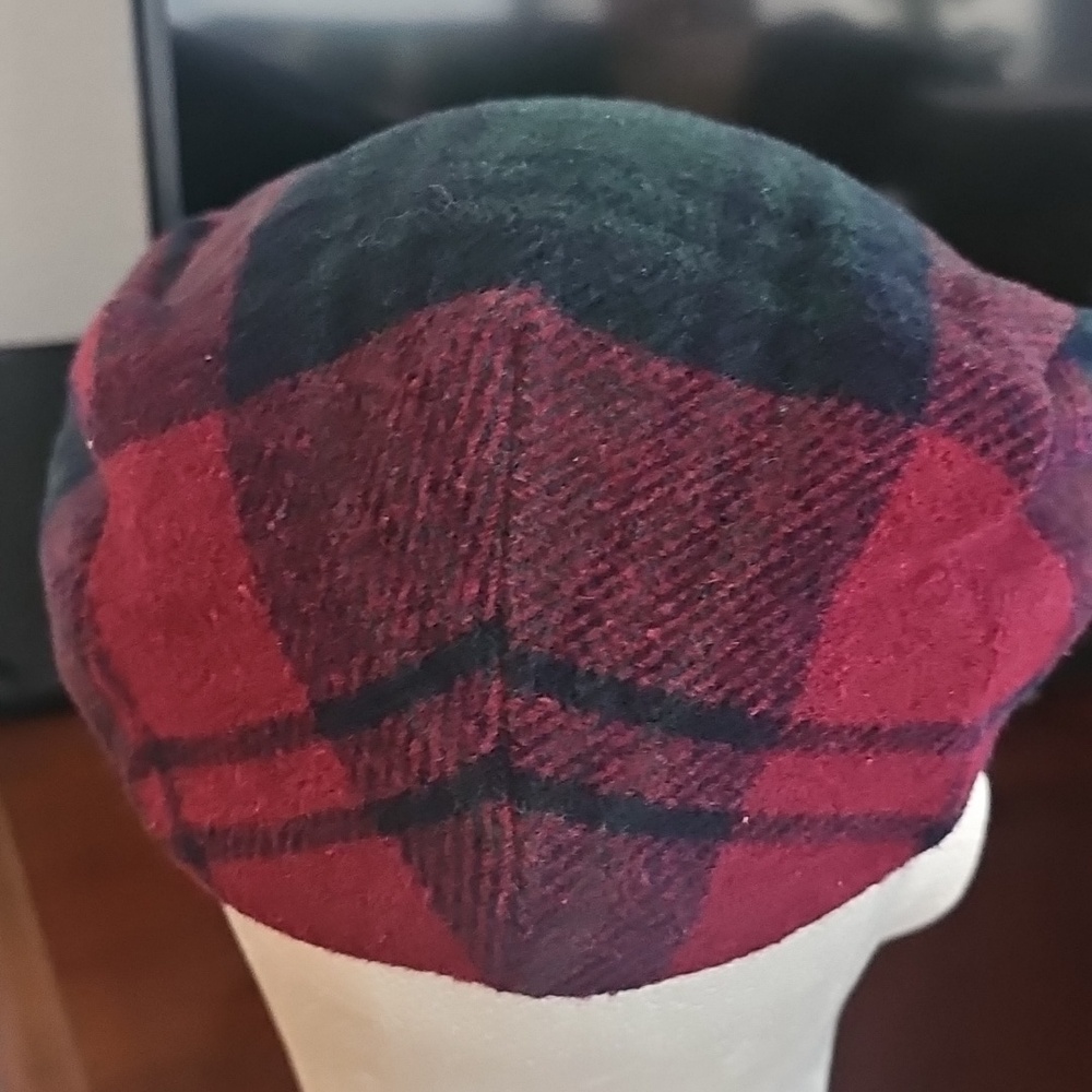 Vtg Wool Plaid Apple Jack Cap. Classic Red and Black Plaid Flat Cap - Picture 5 of 9